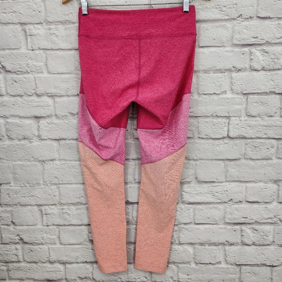 Outdoor Voices Flamingo/Rose/Clay 7/8 Leggings Medium Running Workout Colorblock - Picture 7 of 12